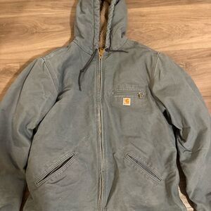 Carhartt woman’s winter jacket